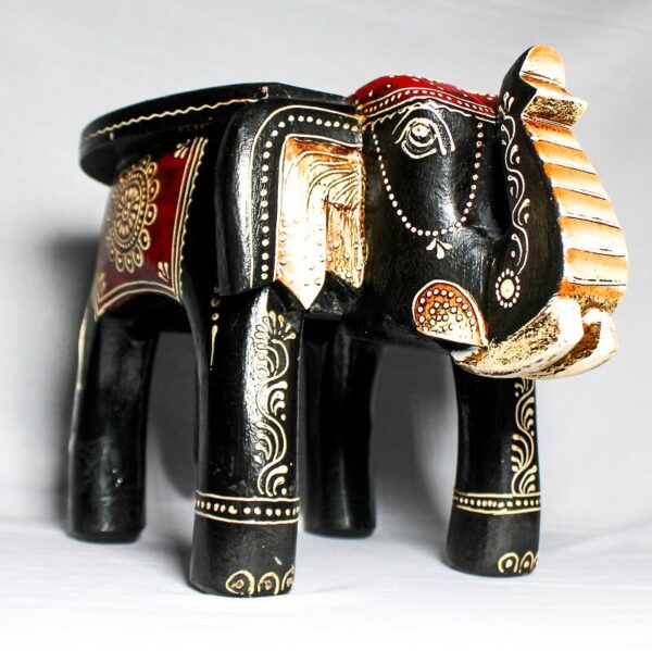 Elephant Muddha Colored Embossed with perfection