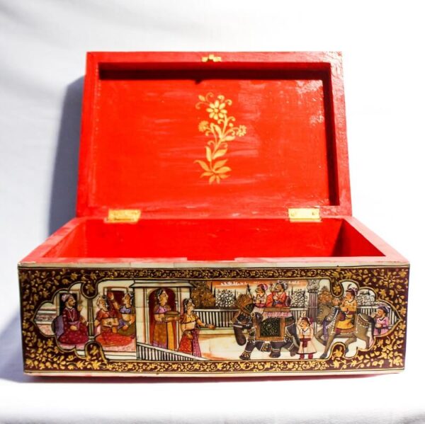 Miniature Hand-Painted Bone Box – Mughal Era3