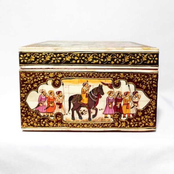 Miniature Hand-Painted Bone Box – Mughal Era1