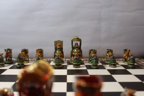 Wooden Colored Chessman Pieces with Velvet Box22