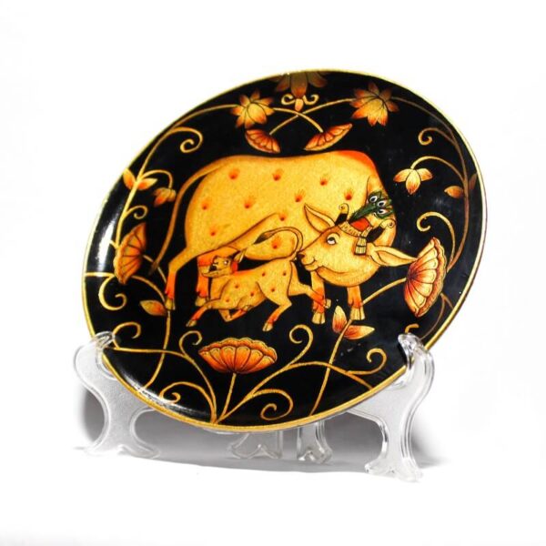 Wooden Round Plate with Cow and Calf Painting11