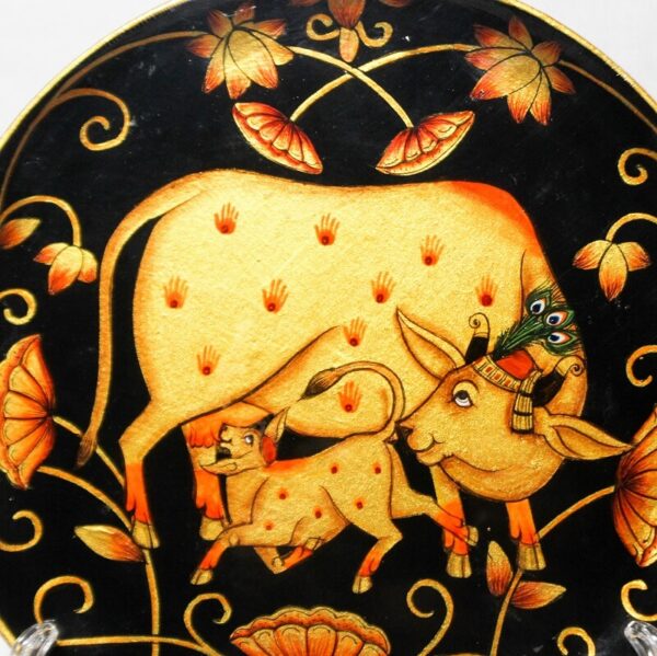 Wooden Round Plate with Cow and Calf Painting22