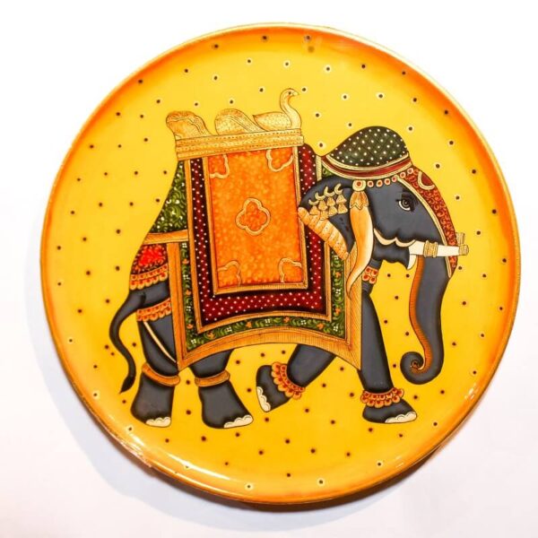 Wooden Round Plate with Elephant Painting to decorate